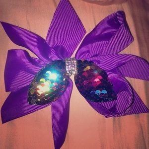*3/$15* Sequin mermaid tail bow